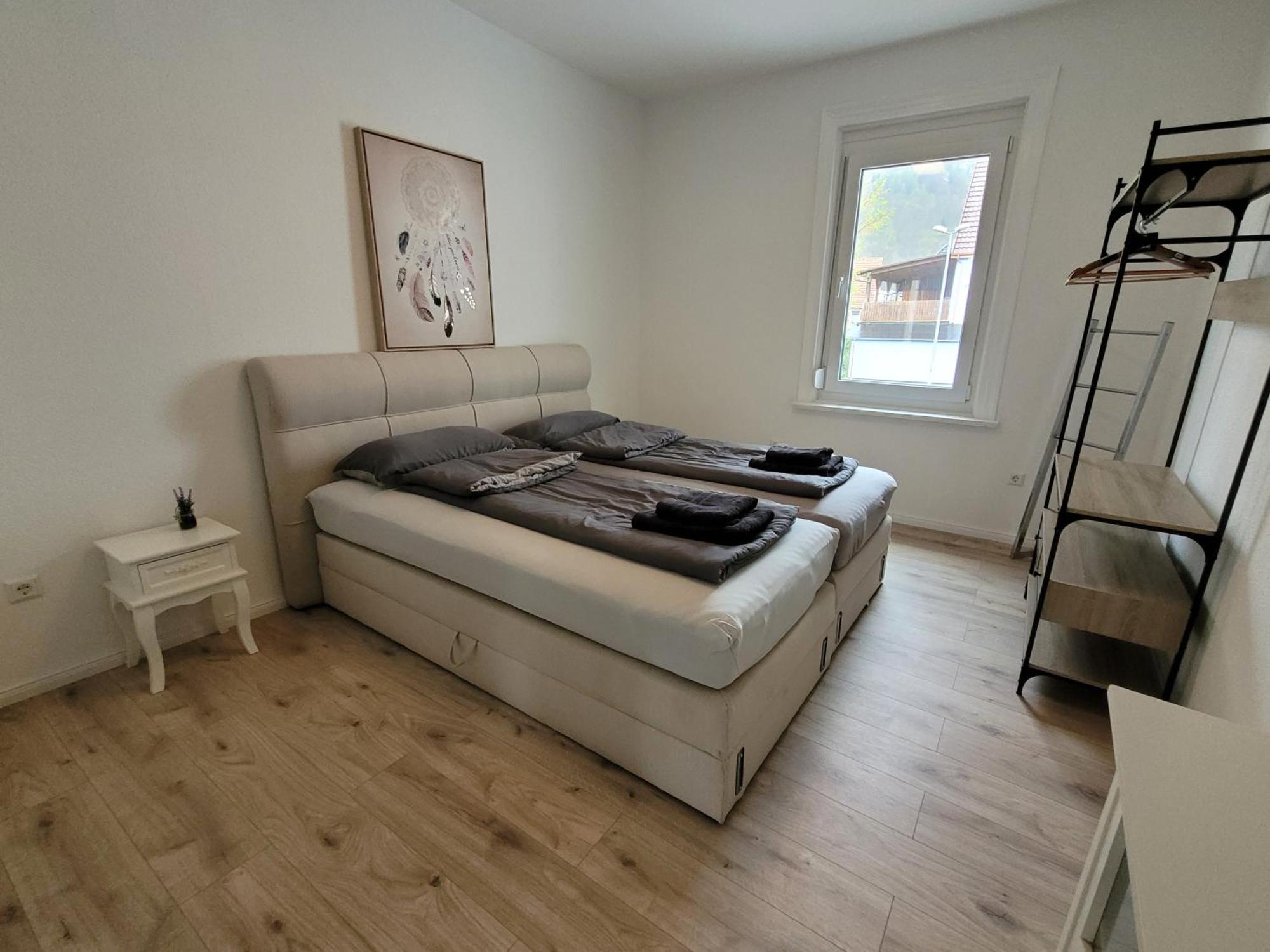 Schoene 3,5 Zimmer Handwerkerwohnung Free Parking Gute Lage アルプシュタット エクステリア 写真